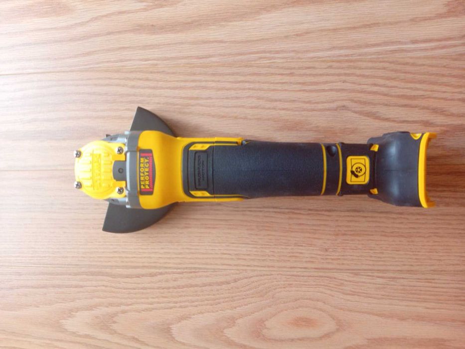 Vand flex Dewalt DCG416