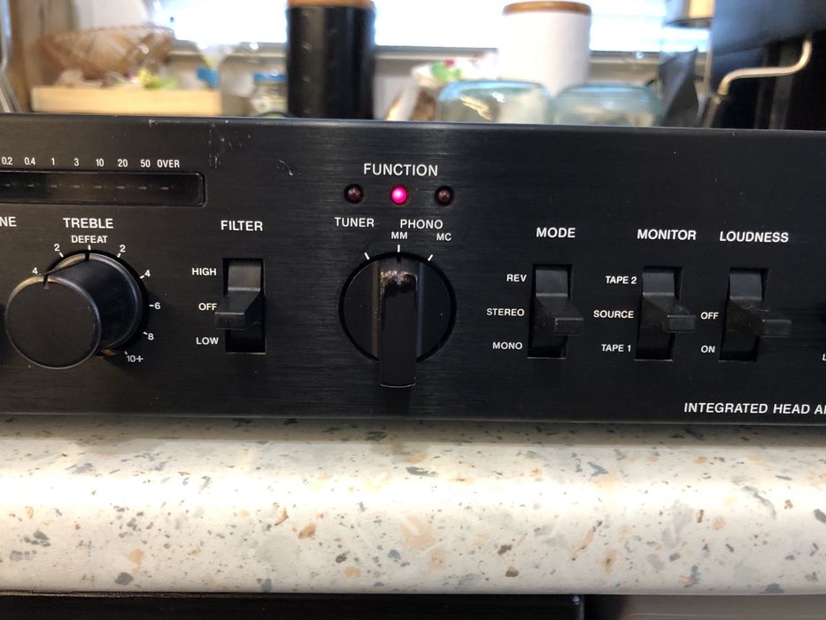 Wega 301v стерео усилвател