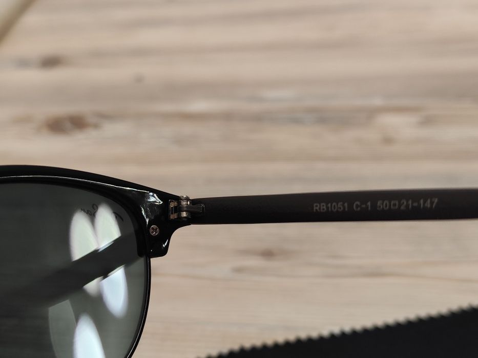 Продам очки rayban, оригинал