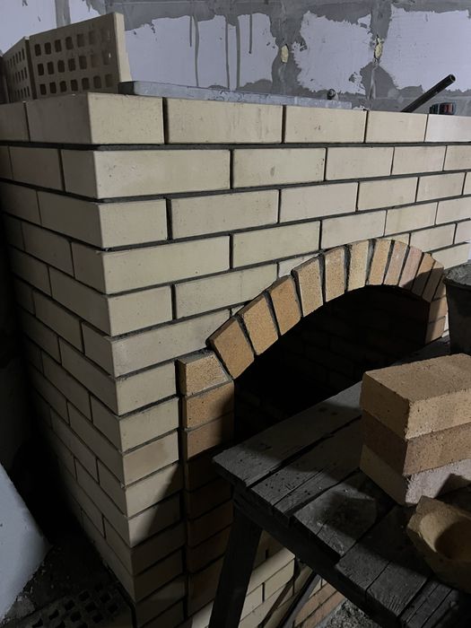 Каменщик мангальная зона