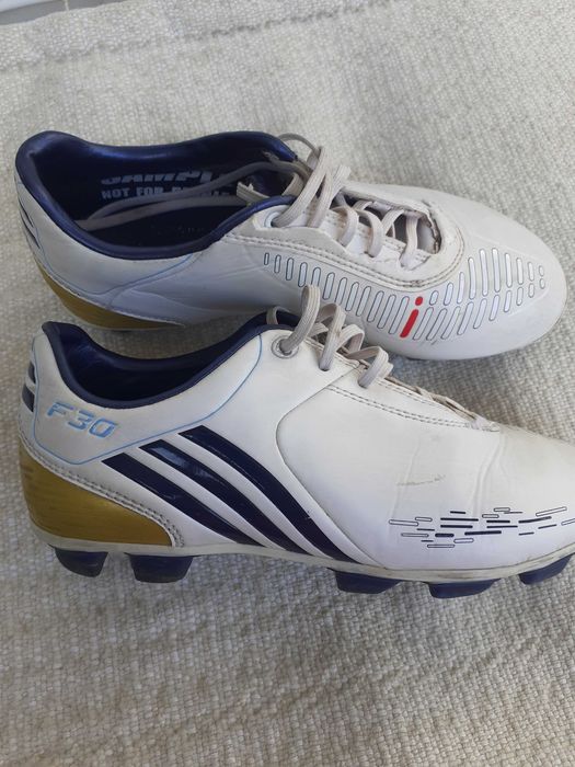 Детски бутонки Адидас