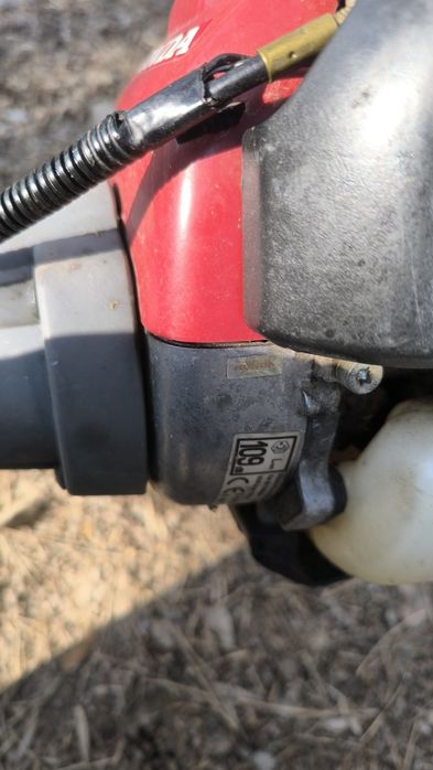 Бензинов храсторез Honda UMS 425E1 LNET, 0.72 kW, 25 куб.см, D дръжка