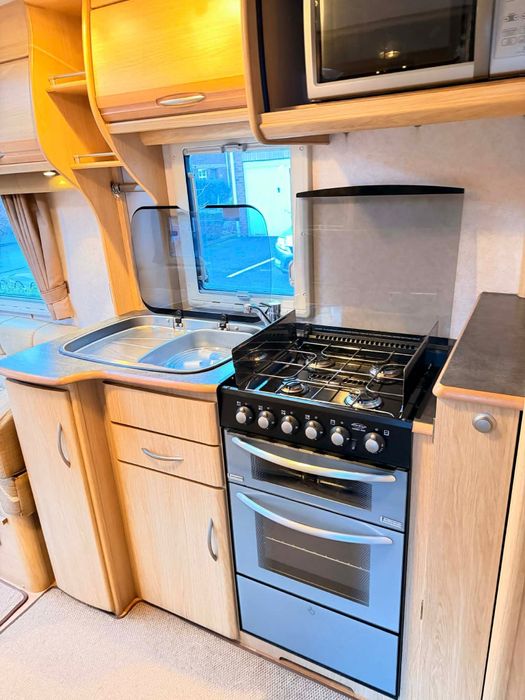 Rulota Coachman Pastiche 460/2 din 2008 înmatriculată Romania