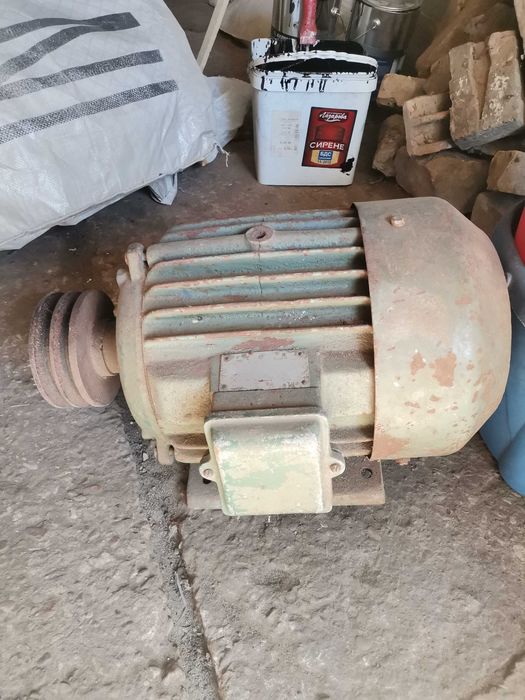 Електромотор за фуражомелка