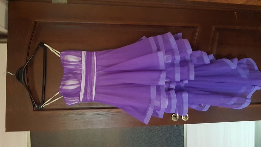 Продам фиолетовое платье