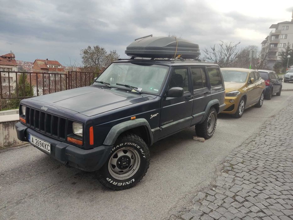 Jeep Cherokee XJ, 2.5