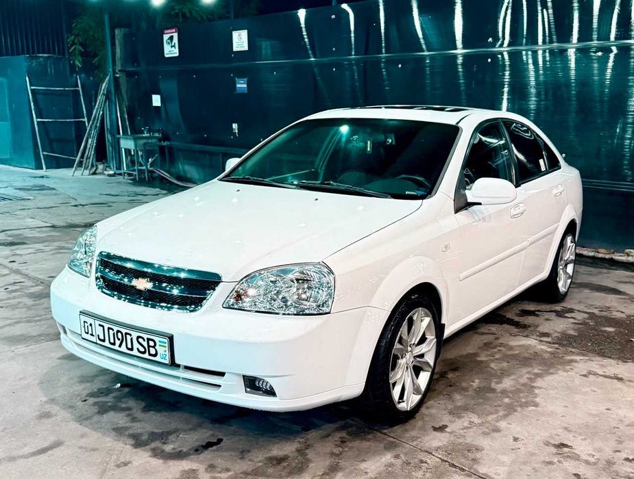 Lacetti 1.6 avtomat 2013 Ласетти 1.6 автомат 2013
