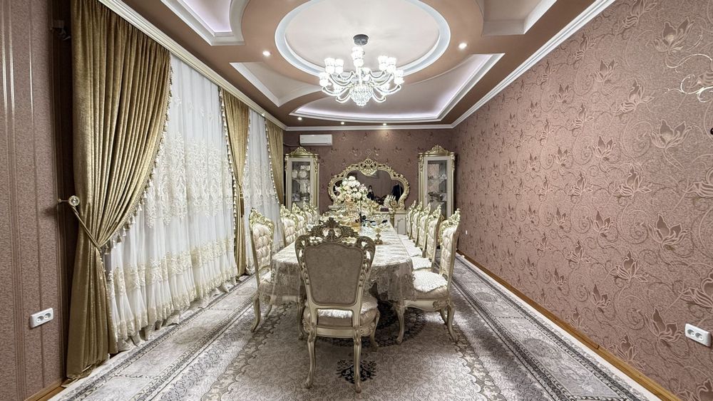 Ховли уй сотилади арзон нархда