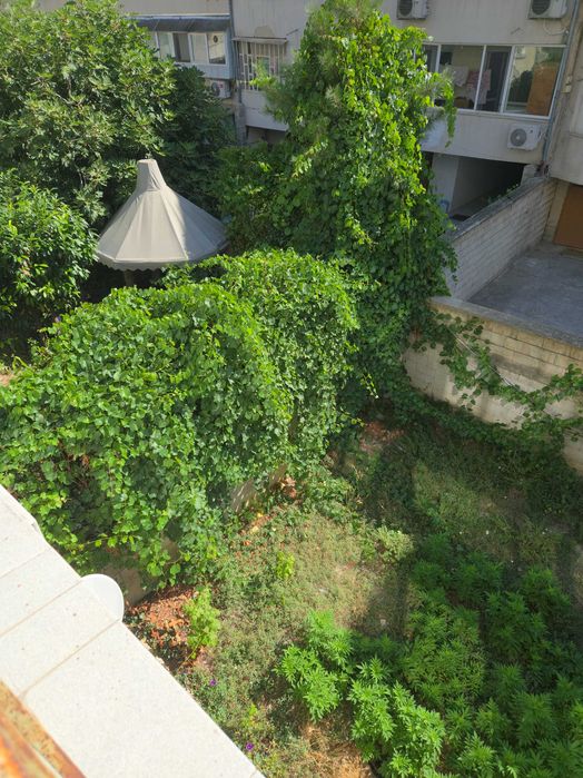 Продава се Двустаен апартамент в Варна, Окръжна болница - 77 кв.м за 2143 €/кв.м - Снимка #12