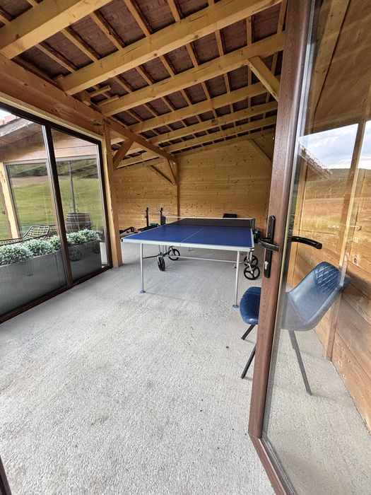 Inchiriez cabana moderna cu piscina/ciubar/sauna Sibiu/Hamba Grosser Raw