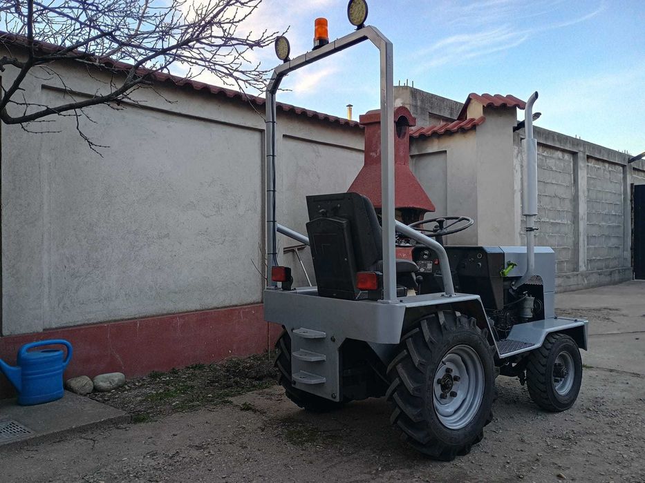 Трактор модел ATA