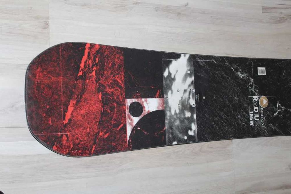 BURTON Radius Flat Top 155cm 2024