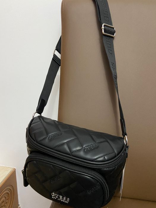 Borsetă Guess originală, neagră , nouă!