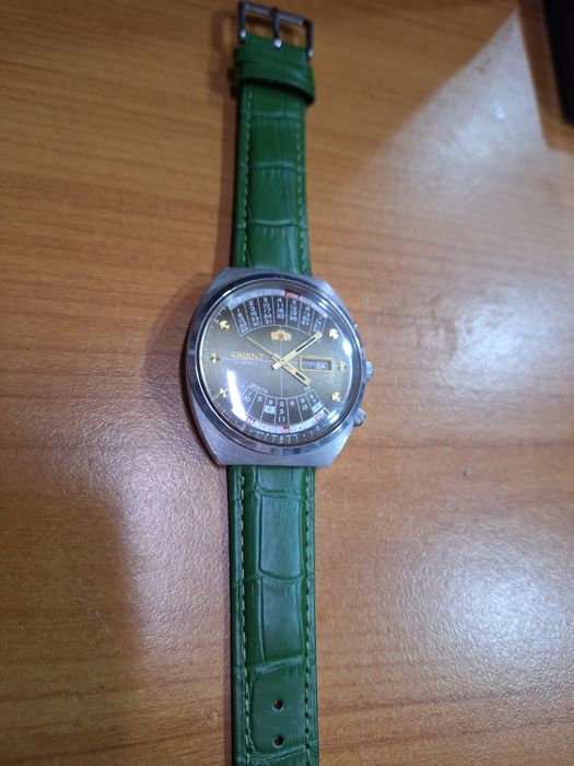 Orient multiyear calendar