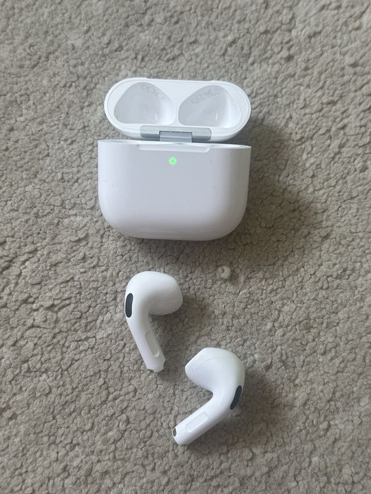 airpods 4 anc apple care