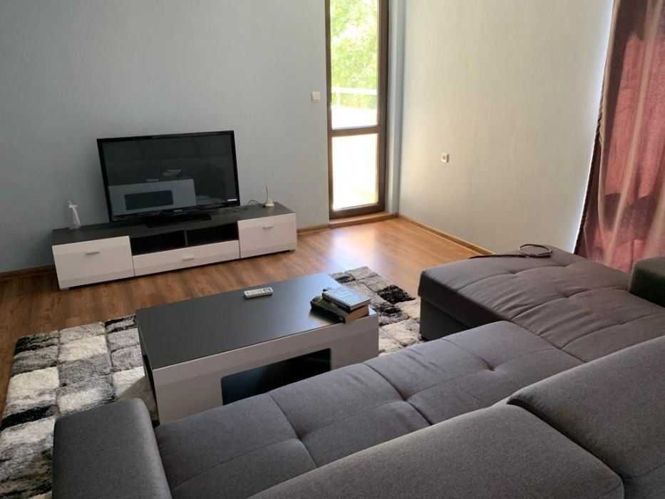 Дава се под наем Тристаен апартамент в София, Редута - 112 кв.м за 540.6 € - Снимка #2