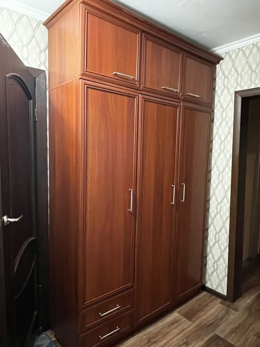 Продам для спальни шифонеры