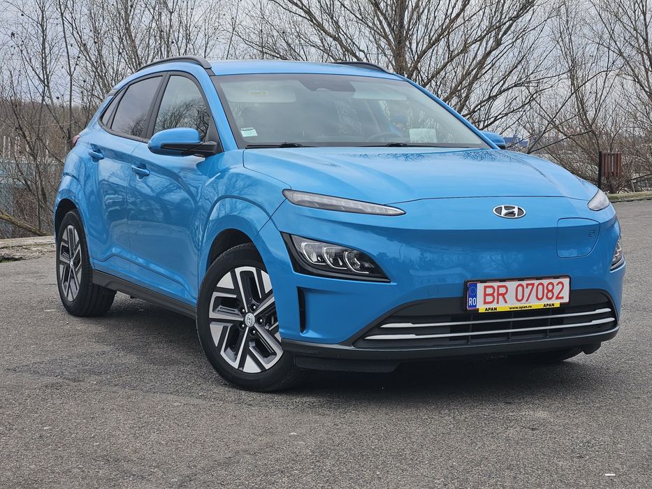 Vând Hyundai  Kona ELECTRIC 64Kw 204 cai / Pompa căldură , TVA INCLUS