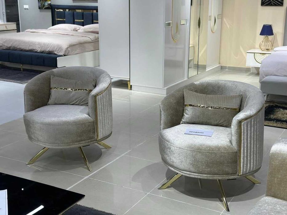 Диван с креслами