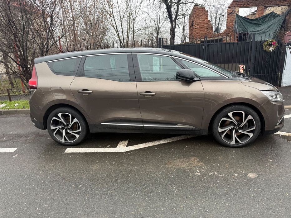Renault scenic full an 2019