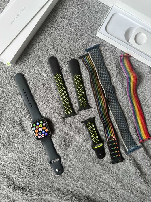 Apple Watch Series 8 Graphite  Stainless Steel 45mm