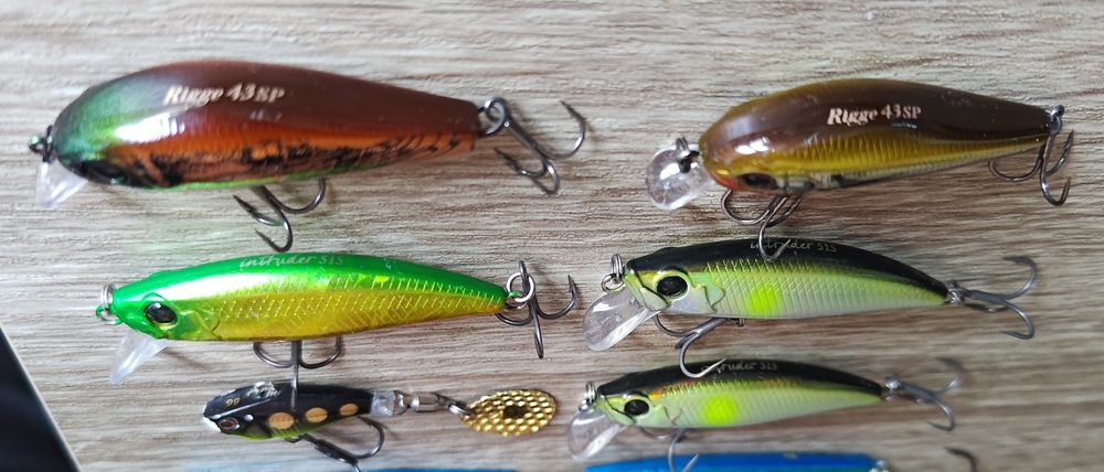Комплект воблери  силикони ZipBaits Savage Gear Tsurinoya Reins 45Евро всичко