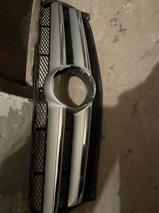 Решетка за Мрцедес гла