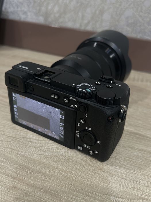 Продаю Камеру Sony a6600 + клетка