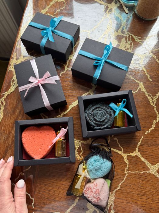 Set cadou deosebit personalizabil pentru el/ea