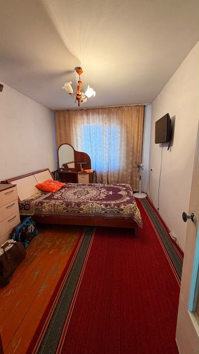 Продам 5 ком.квартиру
