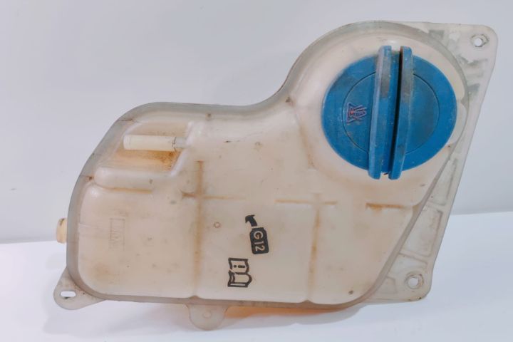 Vas expansiune 8D0121403L Volkswagen VW Passat B5.5 (facelift) seria