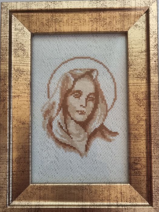 Гоблени- ръчно ушити и рамкирани