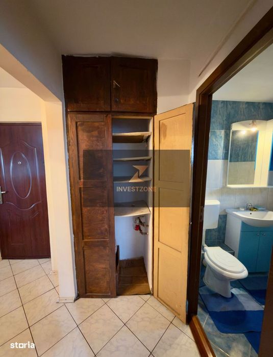 Apartament 2 dormitoare, decomandat, 2 balcoane – Rogerius Oradea