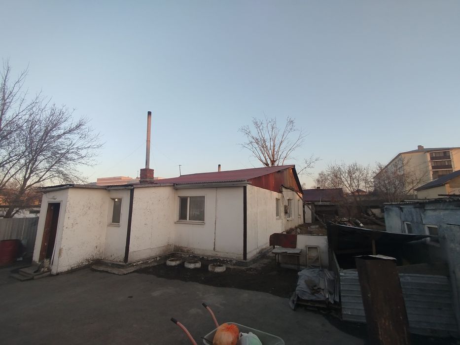 Продам частный дом  на два хозяина