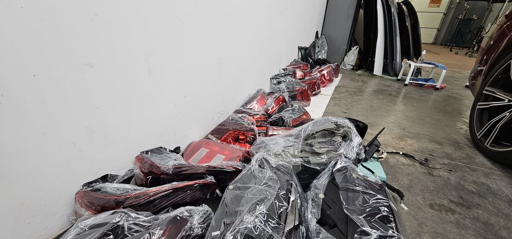 Diverse/stopuri/faruri/oglinzi/geamuri