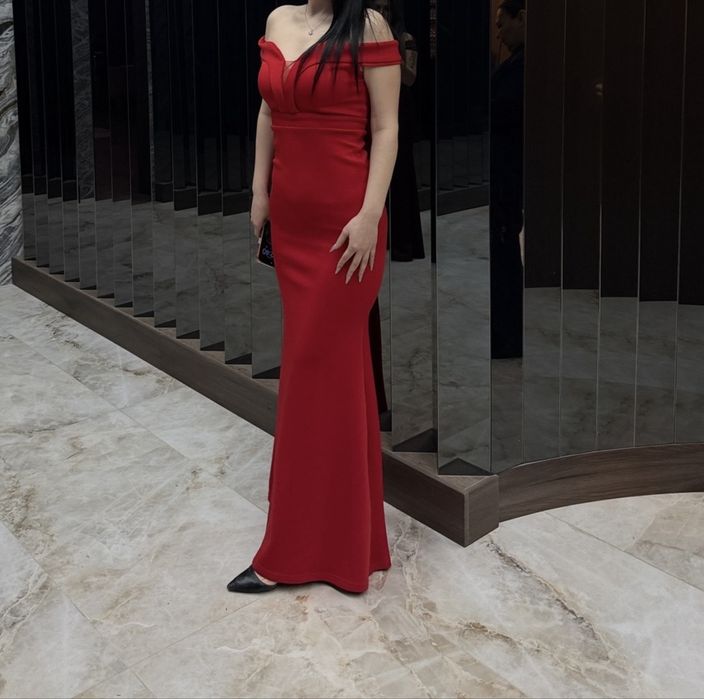 Платья в идеальном состоянии