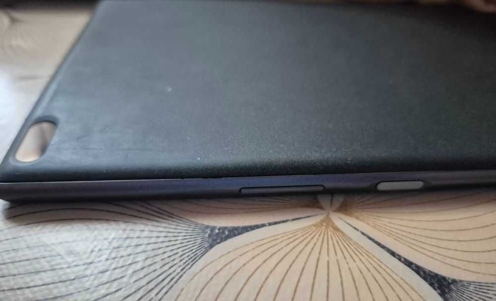 Таблет Lenovo TB-7304X за части