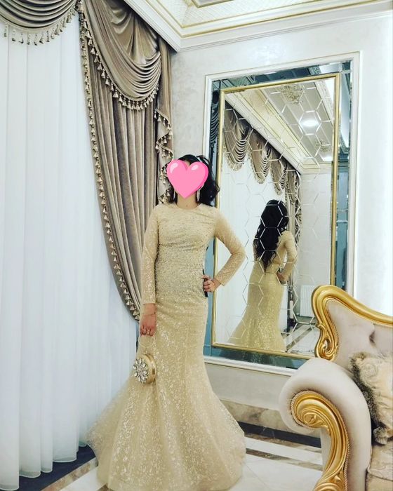 Шикарный вечерний платья