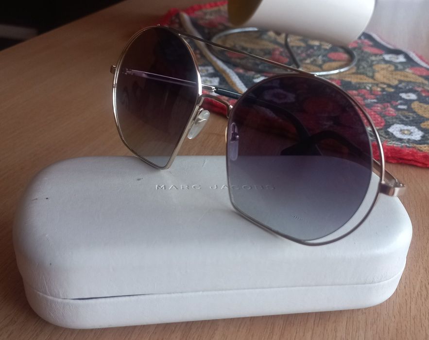 Слънчеви очила на Marc Jacobs и очила за работа с компютър/диоптрични/