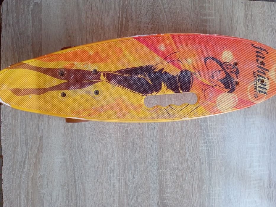 Скейт жақсы жағдайда сатылады