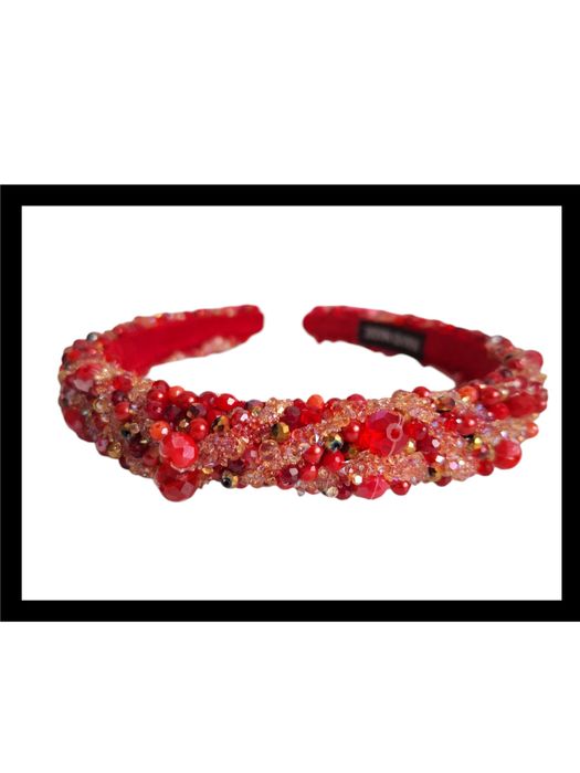 Realizez accesorii Handmade pe comandă.