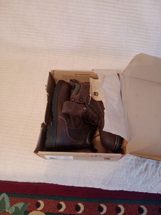 Продам  ботинка  Red  Wings  ТШО