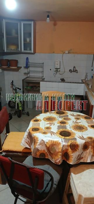 Дава се под наем Офис в Варна, Лятно кино Тракия - 50 кв.м за 306 € - Снимка #3