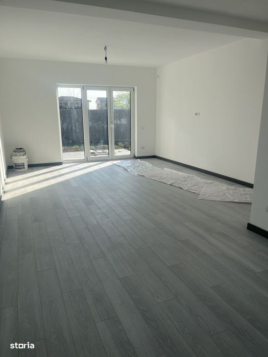 Casa parter Dumbravita