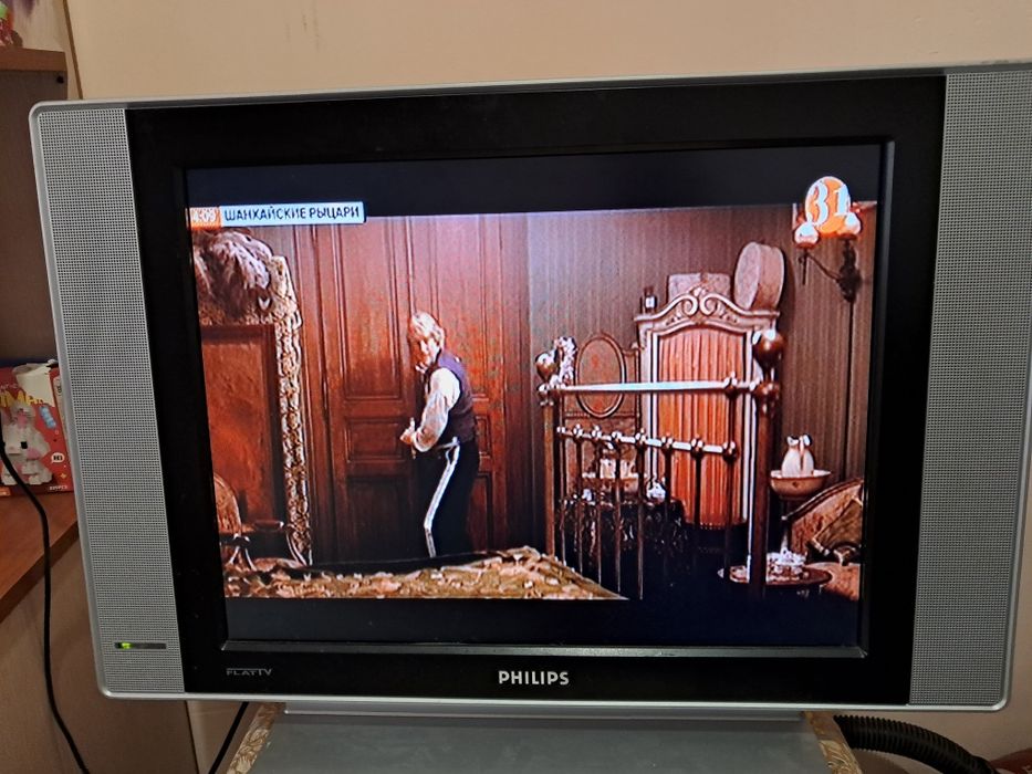 Телевизор Филипс продам.