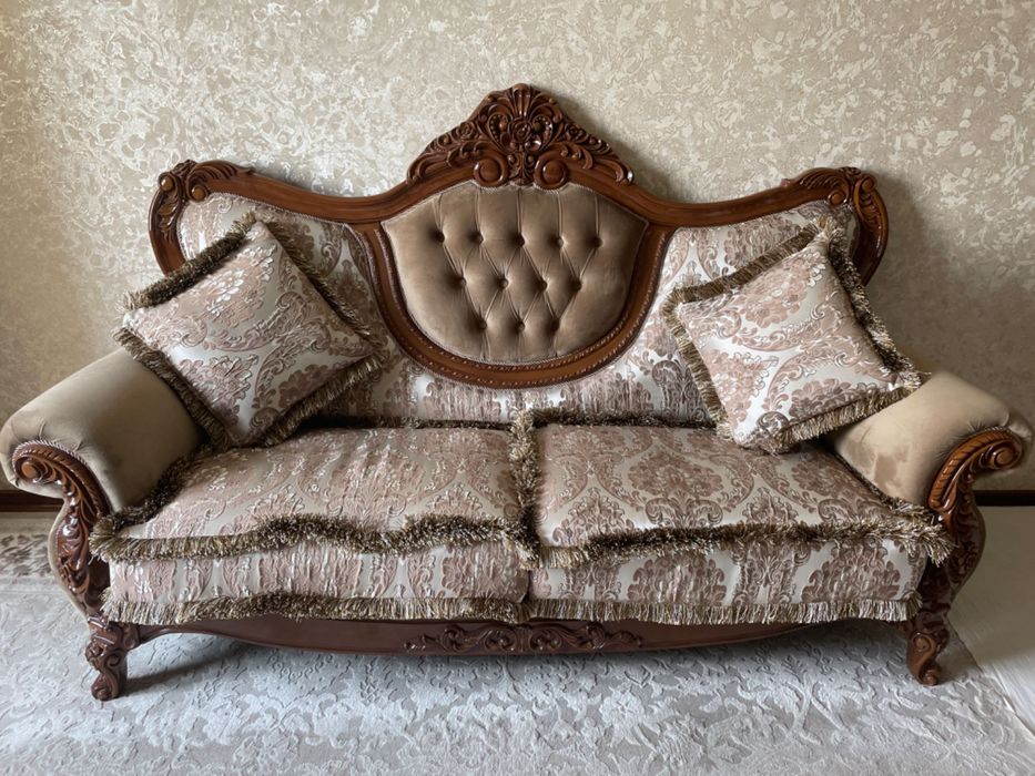 Мебель диван кресло в стиле Версаль