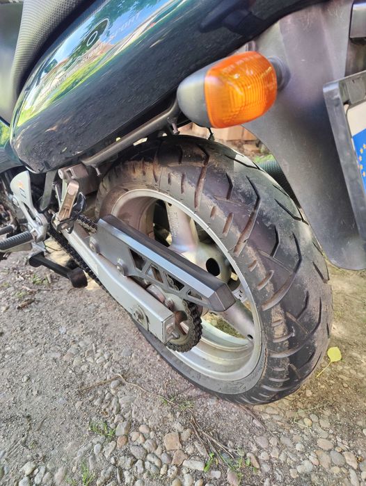 suzuki gsxf 750 vand sau schimb