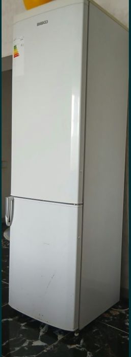 Срочно продам холодильник