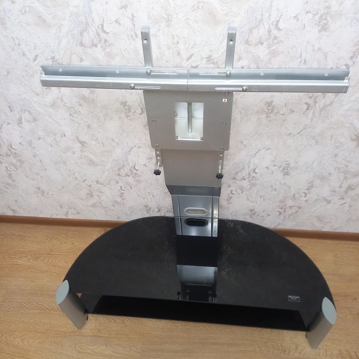 Стойка для телевизора