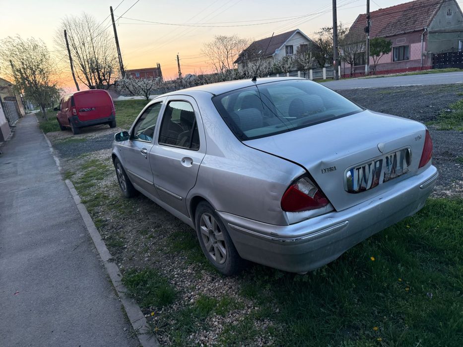 Lancia Lybra 1.9 JTD